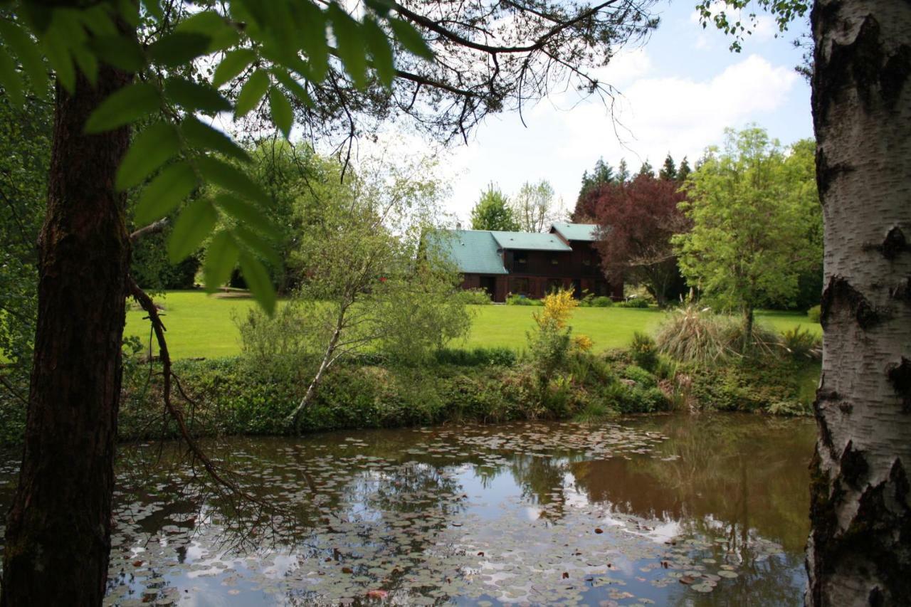 Spruce Lake Sauviat-sur-Vige Εξωτερικό φωτογραφία
